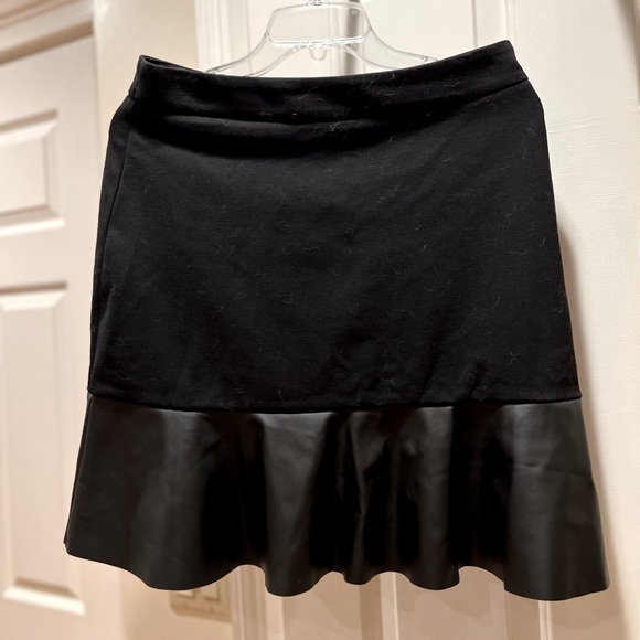 NWT Michael Kors Skirt - Picture 4 of 8